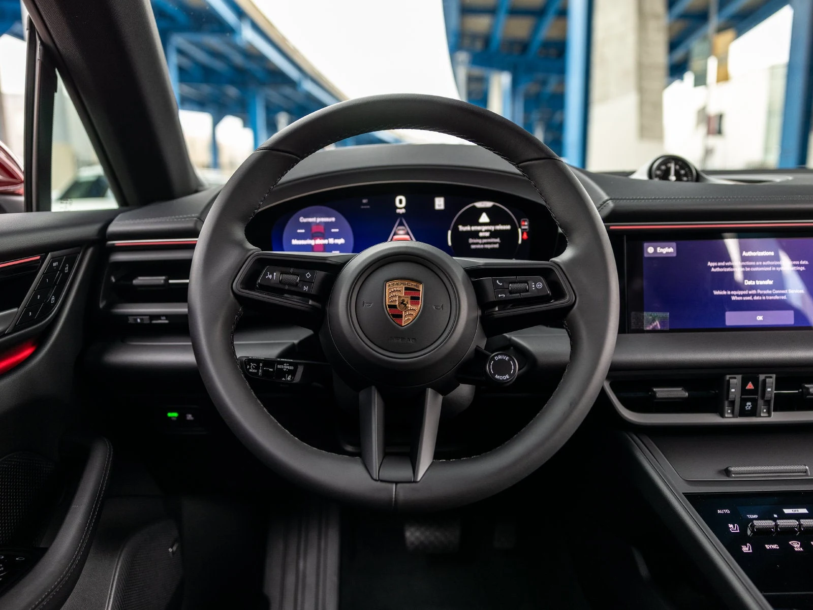 2026 Porsche Macan 4 Electric (XAB), 6/20