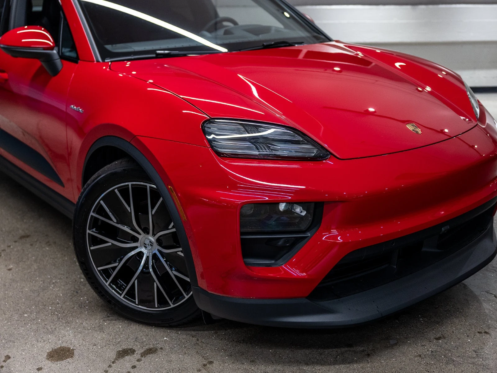 2026 Porsche Macan 4 Electric (XAB), 17/20