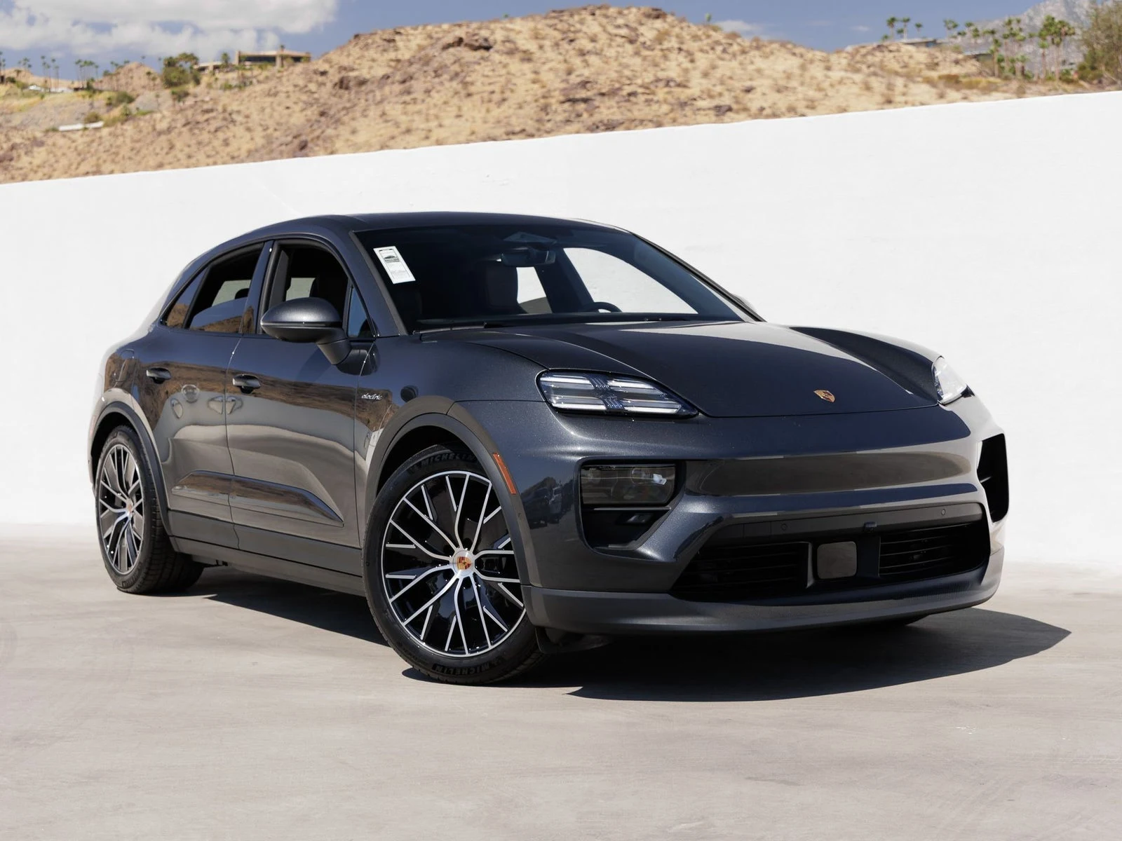 2026 Porsche Macan Electric (XAB), 9/20
