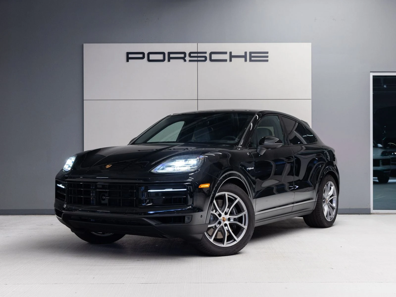 Porsche Cayenne E-Hybrid Coupé (3rd Generation) · Chromite Black Metallic · Indigo Auto Group