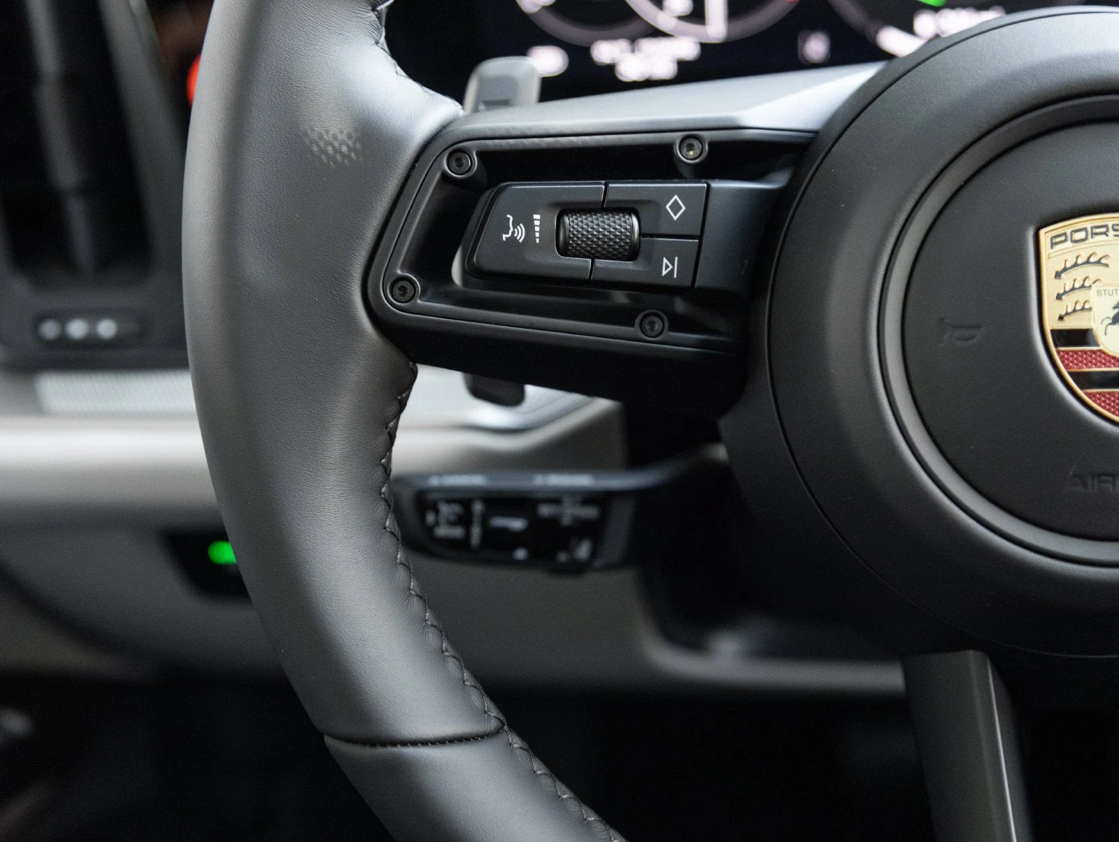 2026 Porsche Cayenne E-Hybrid Coupé (3rd Generation), 15/20