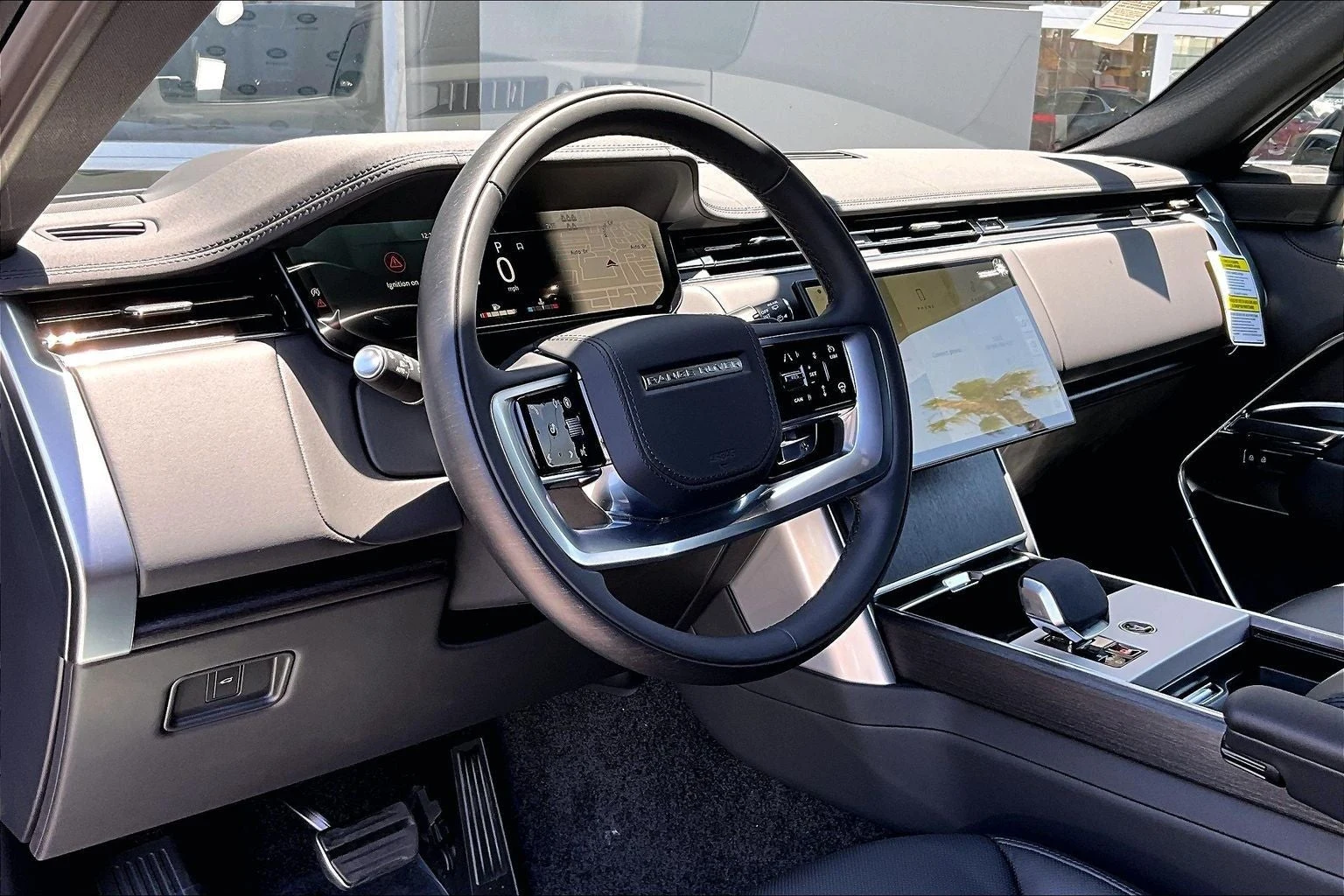 2026 Land Rover Range Rover SE LWB (L460), 6/15