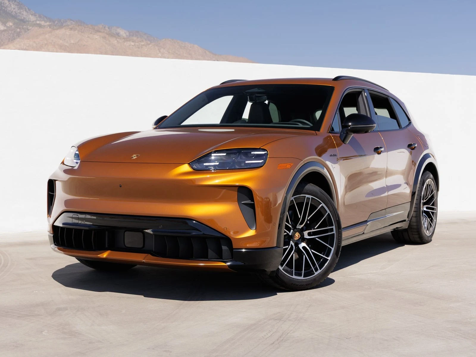 Porsche Cayenne Electric (E4) · Madeira Gold Metallic · Indigo Auto Group
