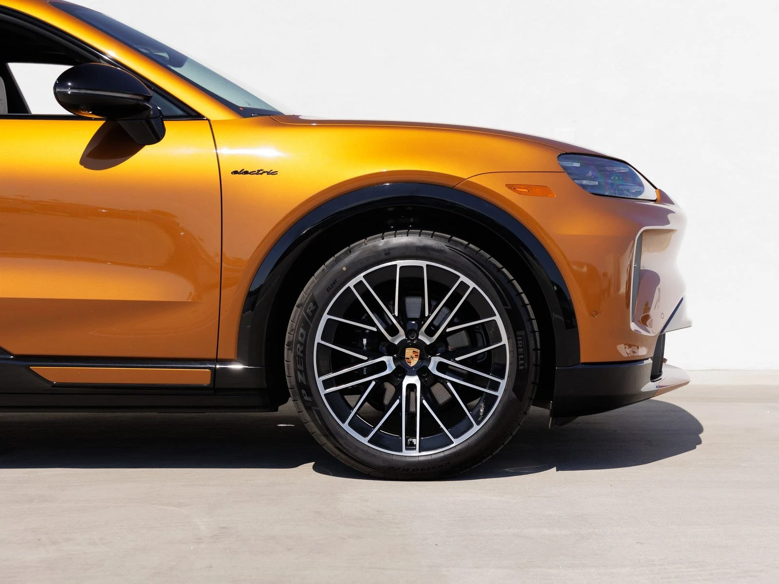2026 Porsche Cayenne Electric (E4), 11/20