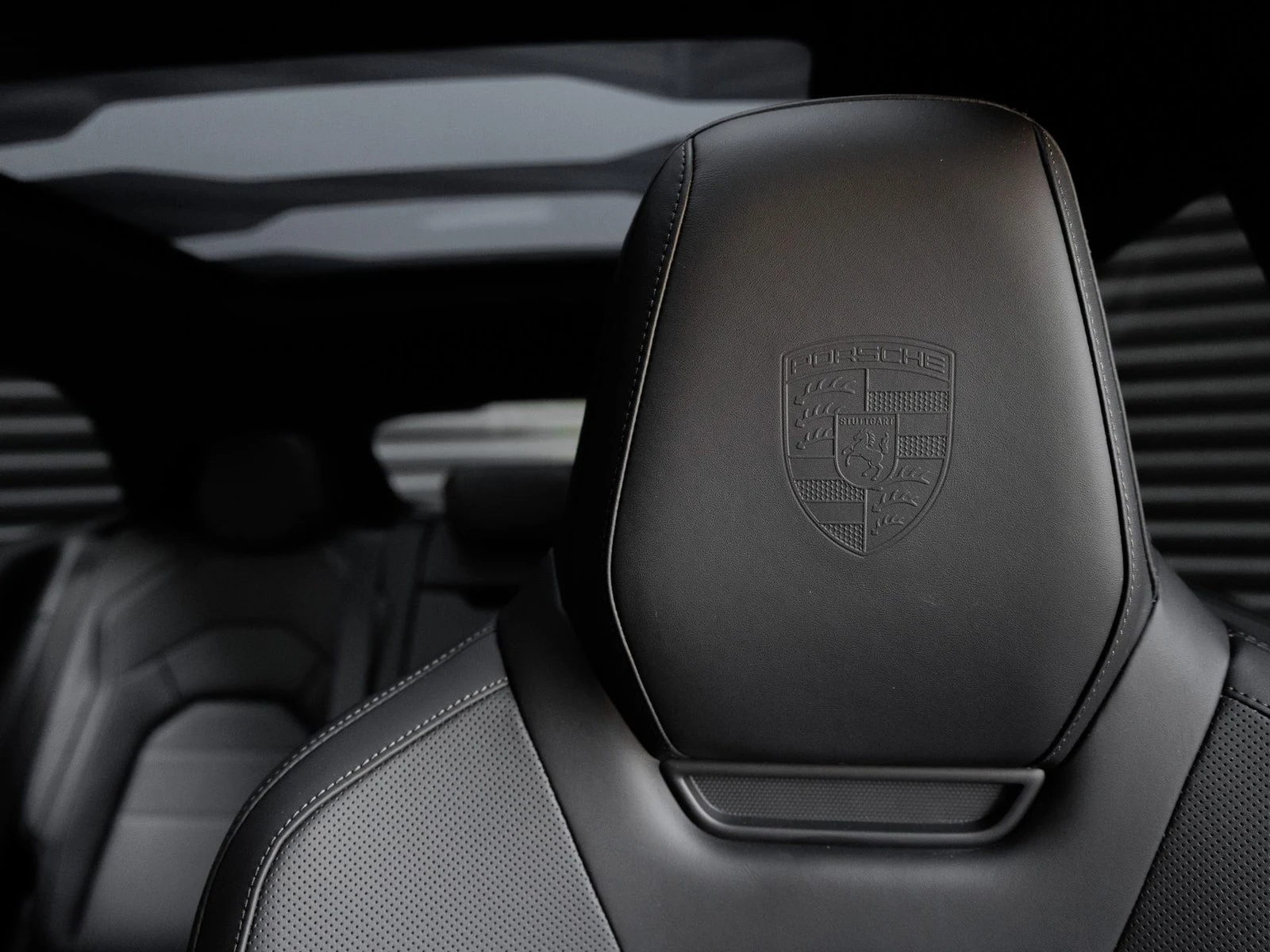 2026 Porsche Cayenne Electric (E4), 18/20