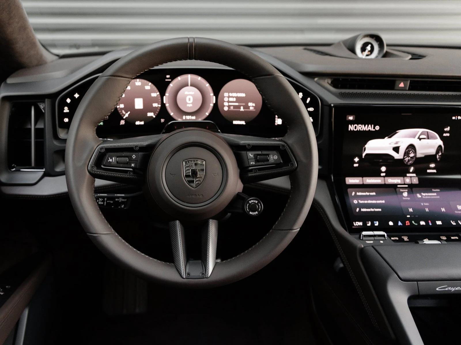 2026 Porsche Cayenne Turbo Electric (E4), 18/20