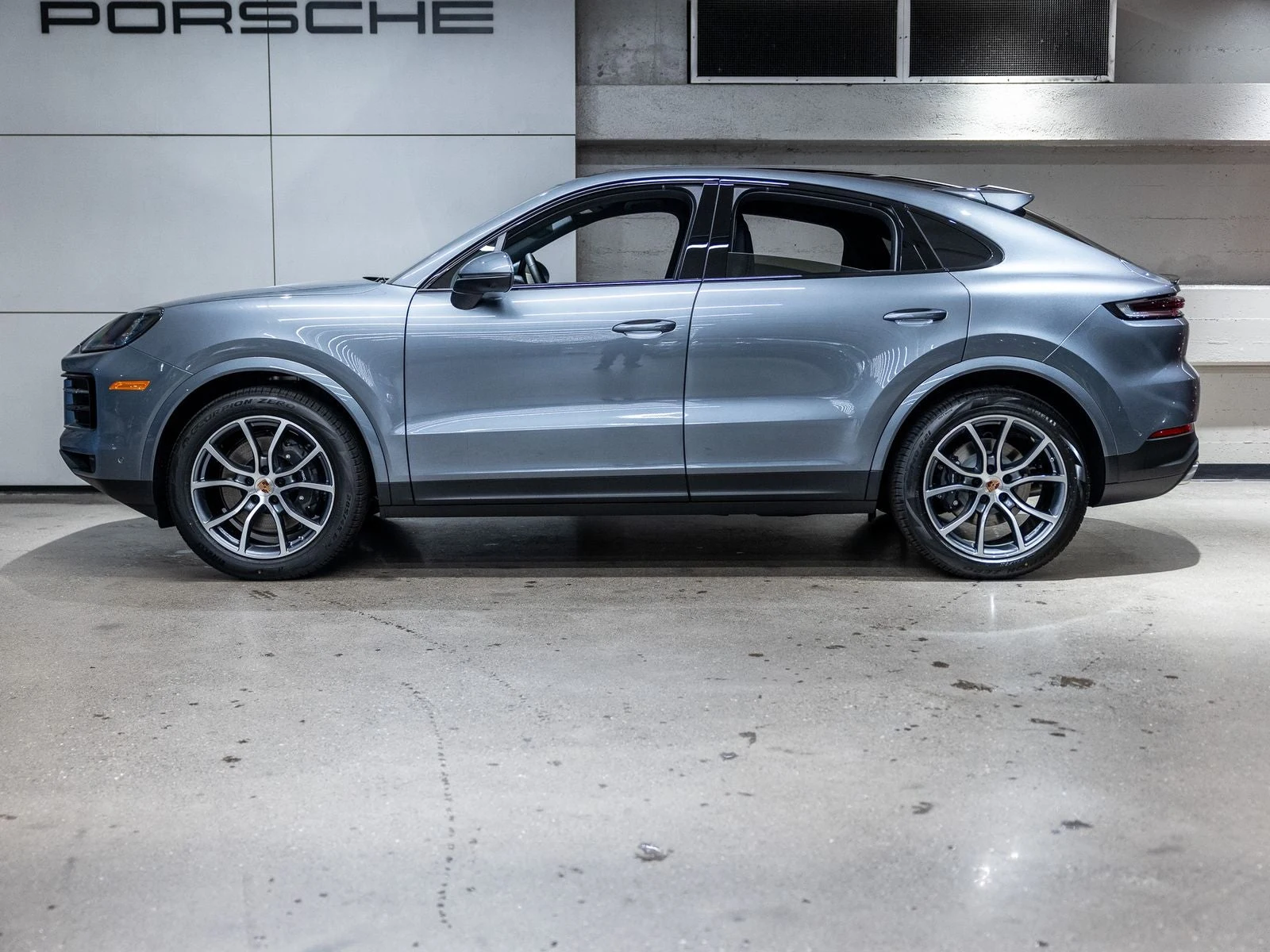 2026 Porsche Cayenne Coupé (3rd Generation), 2/20