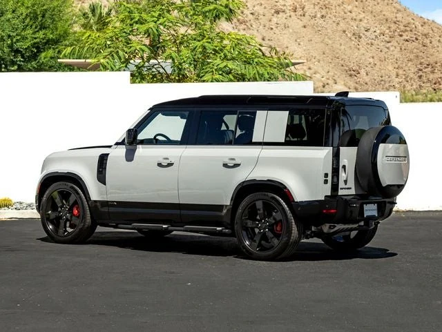 2026 Land Rover Defender 110 X (L663), 9/20