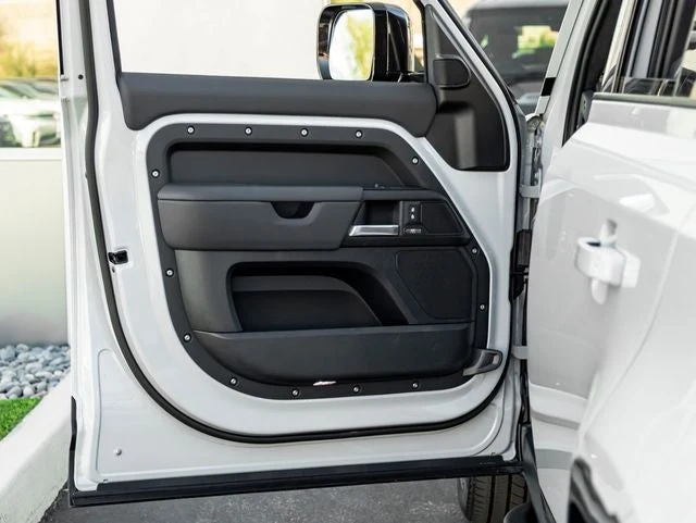 2026 Land Rover Defender 110 X (L663), 12/20