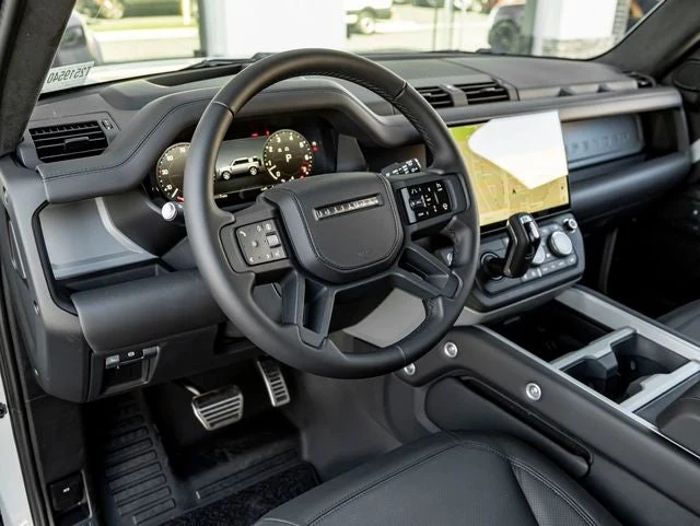 2026 Land Rover Defender 110 X (L663), 17/20