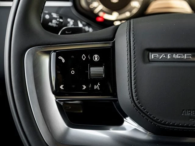 2026 Land Rover Range Rover SE LWB (L460), 20/20