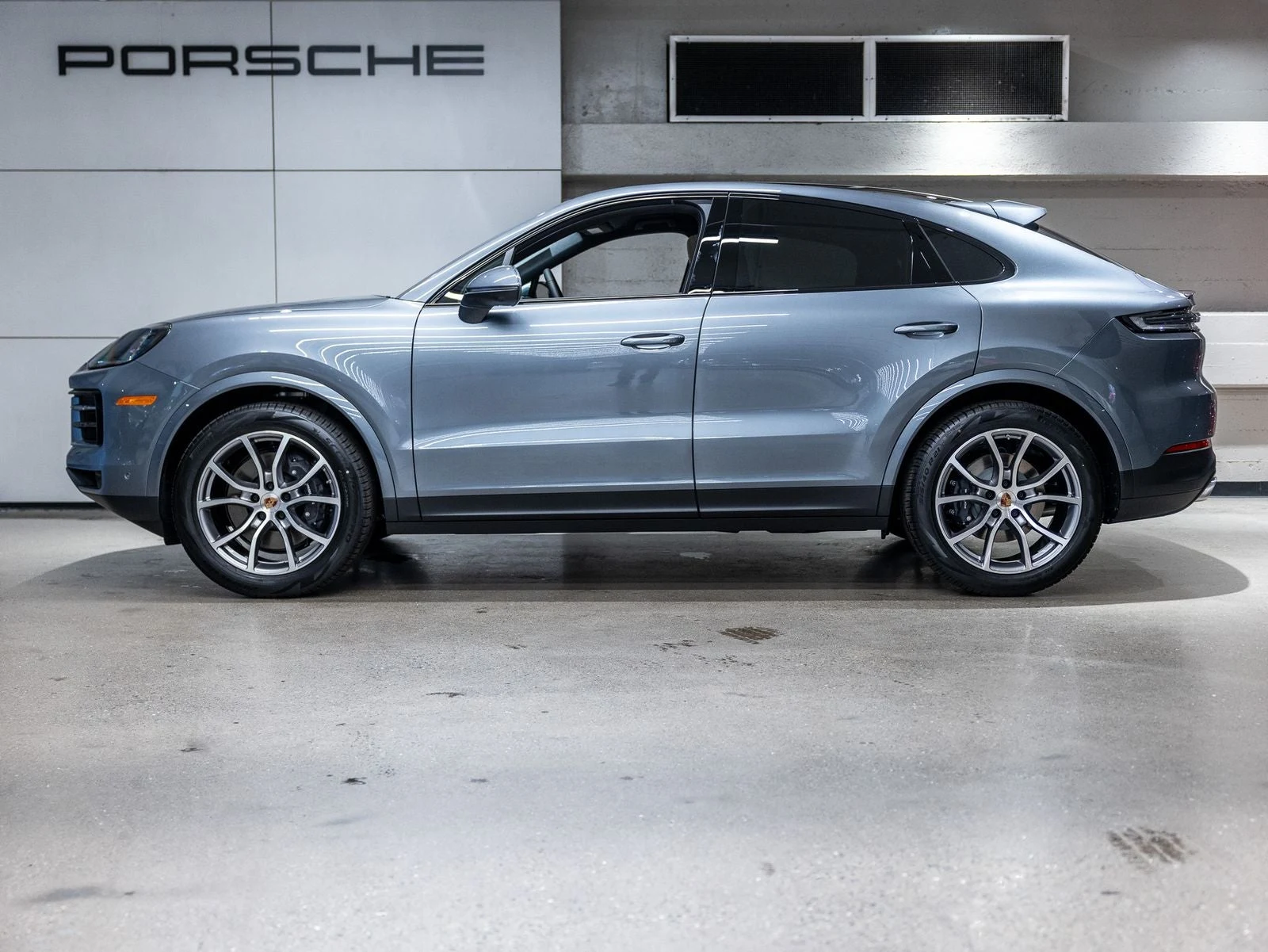 2026 Porsche Cayenne Coupé (3rd Generation), 2/20
