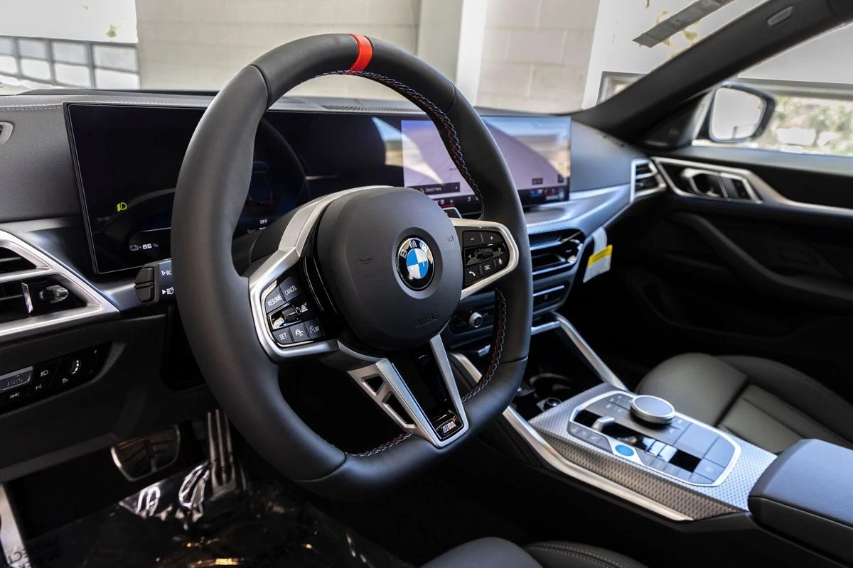2026 BMW i4 M60 (G26), 17/20
