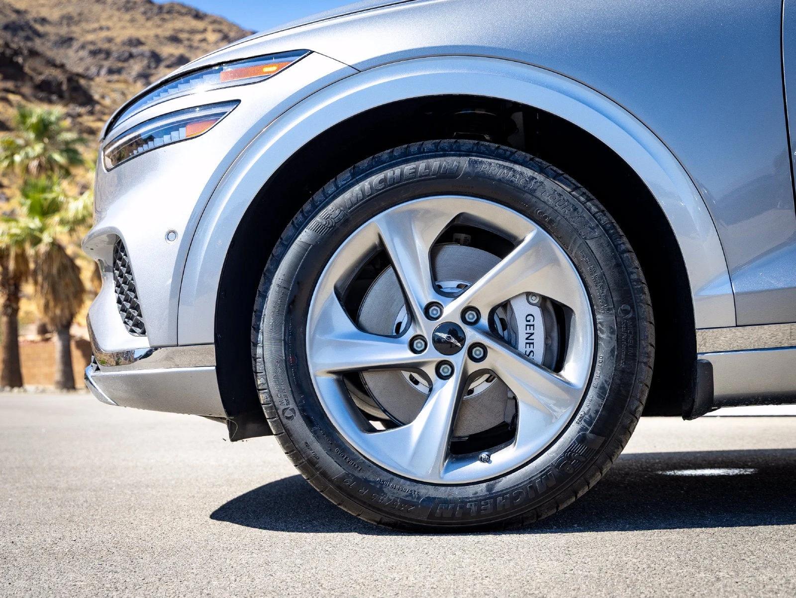 2026 Genesis GV70 2.5T Advanced (2024 Update), 5/20