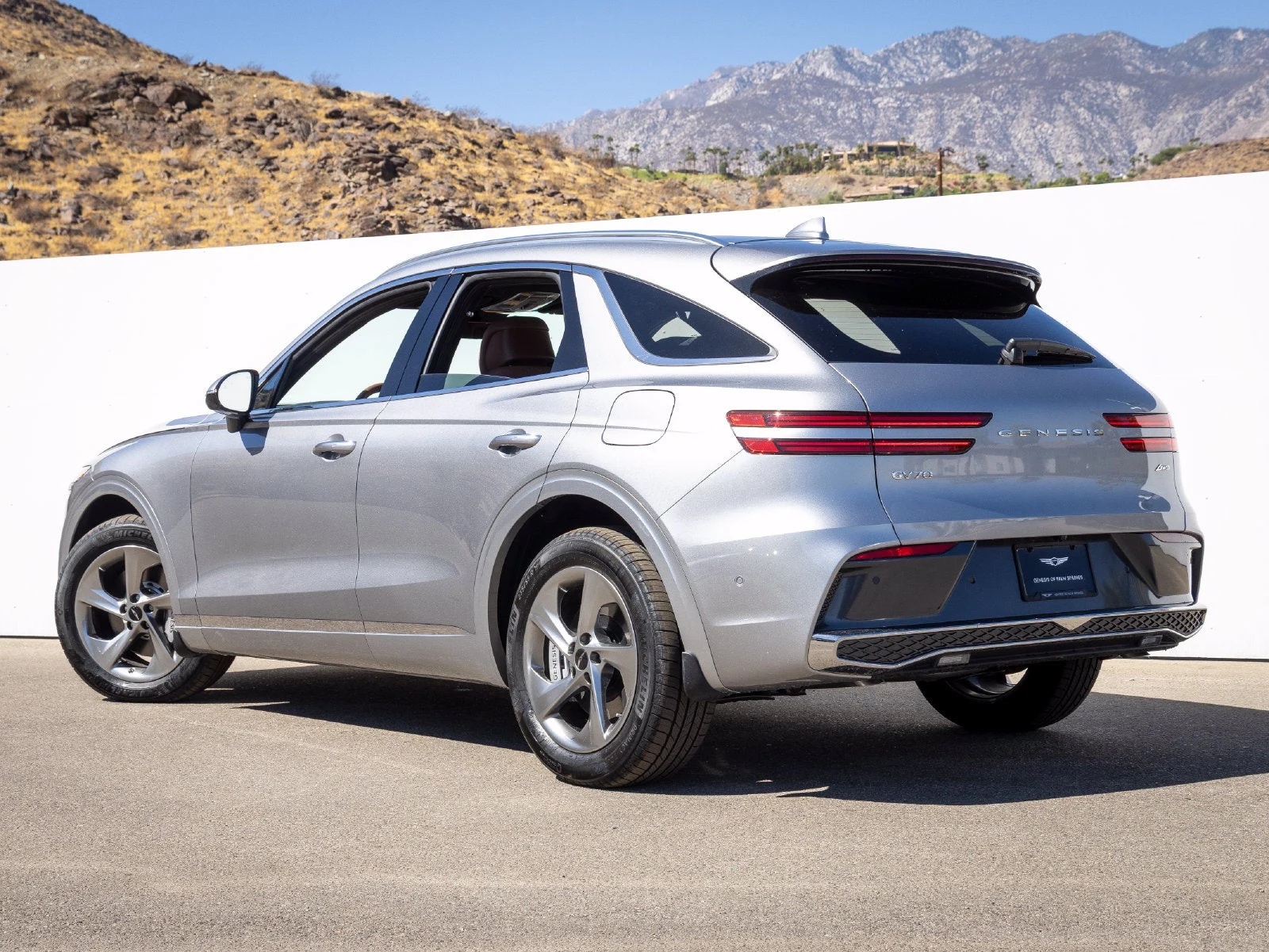 2026 Genesis GV70 2.5T Advanced (2024 Update), 9/20