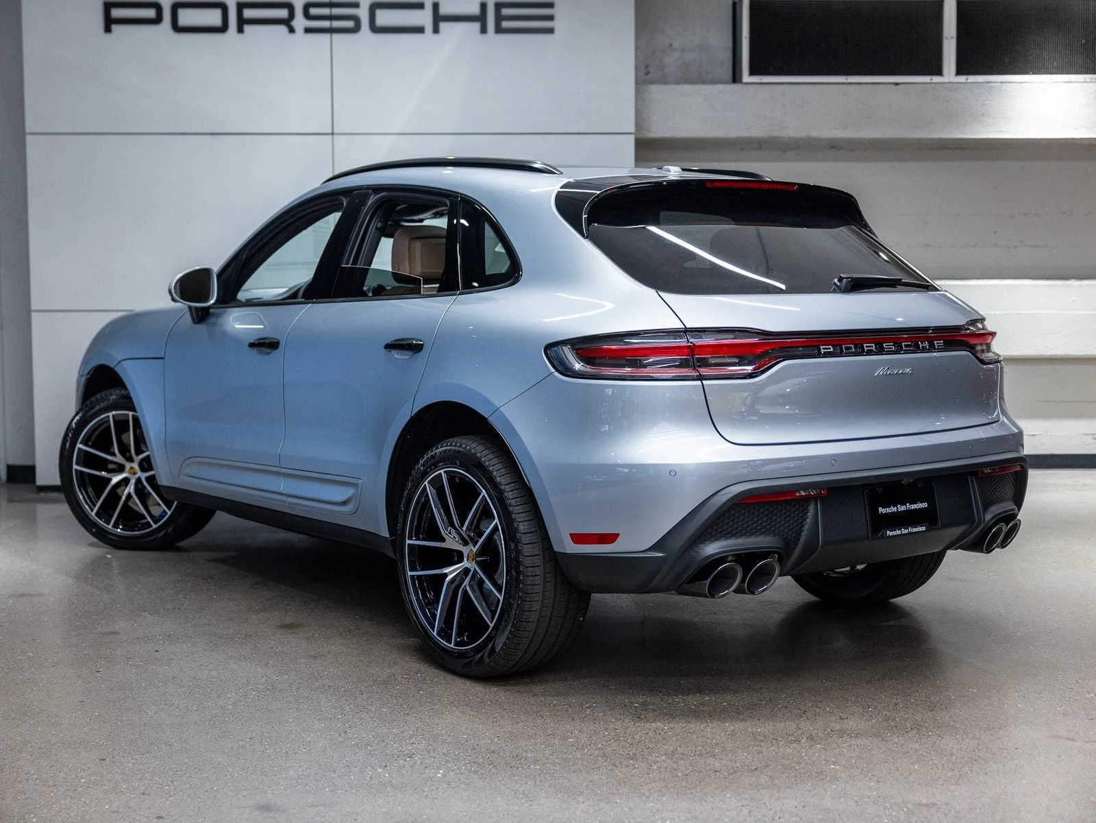 2026 Porsche Macan (95B), 3/20