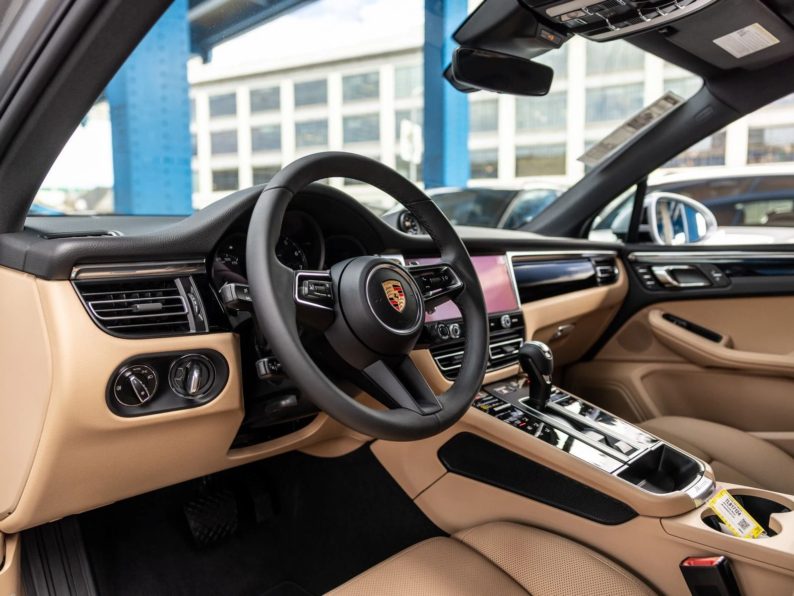 2026 Porsche Macan (95B), 4/20