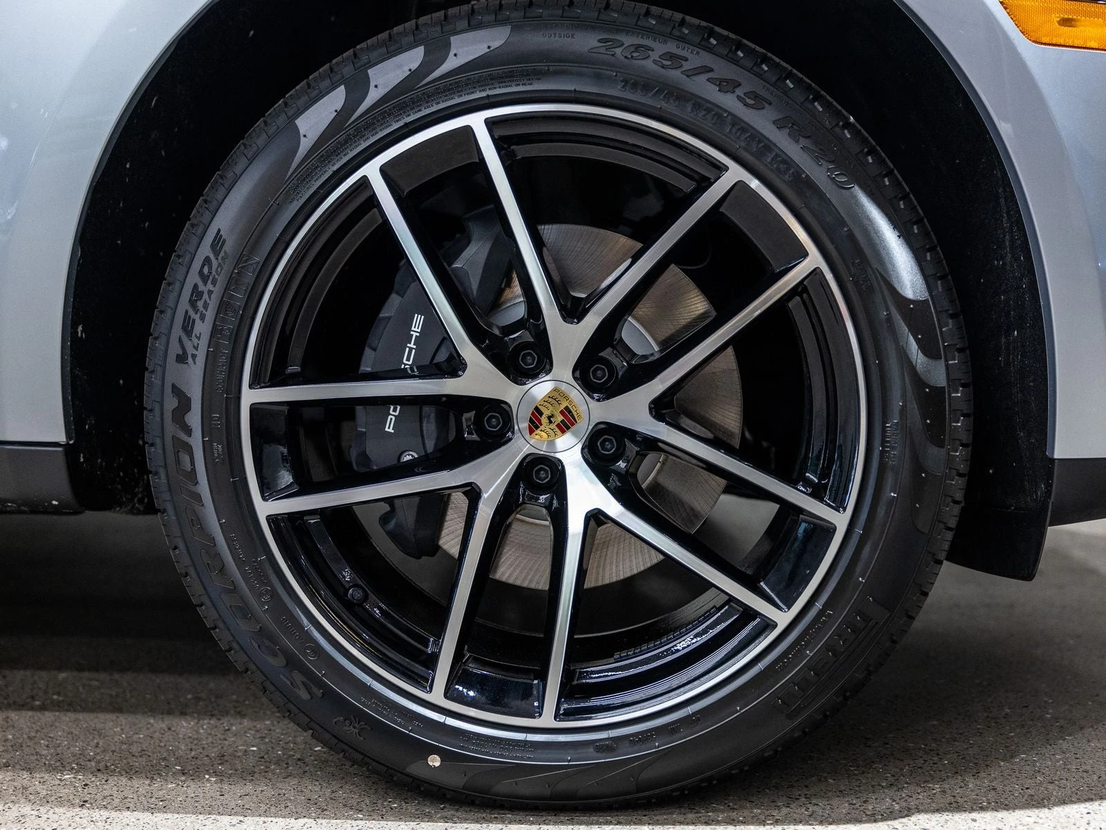 2026 Porsche Macan (95B), 20/20