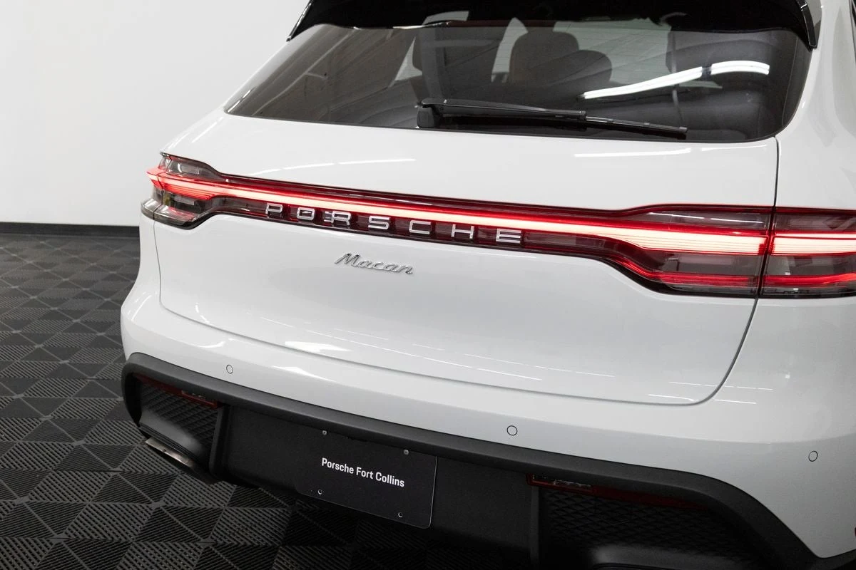 2026 Porsche Macan (95B), 11/20