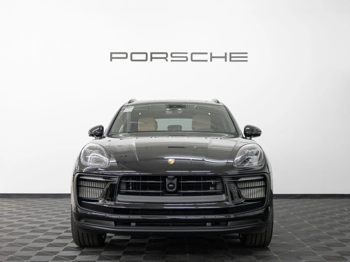 2026 Porsche Macan S (95B), 9/20