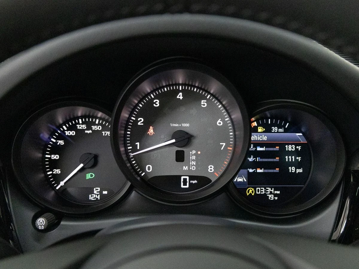 2026 Porsche Macan S (95B), 20/20