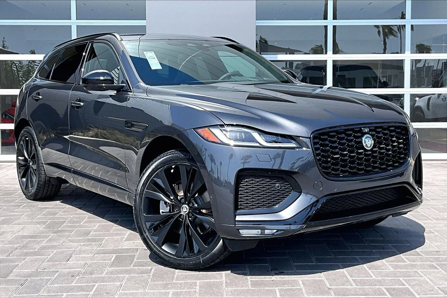 2026 Jaguar F-Pace P250 R-Dynamic S (X761), 2/14