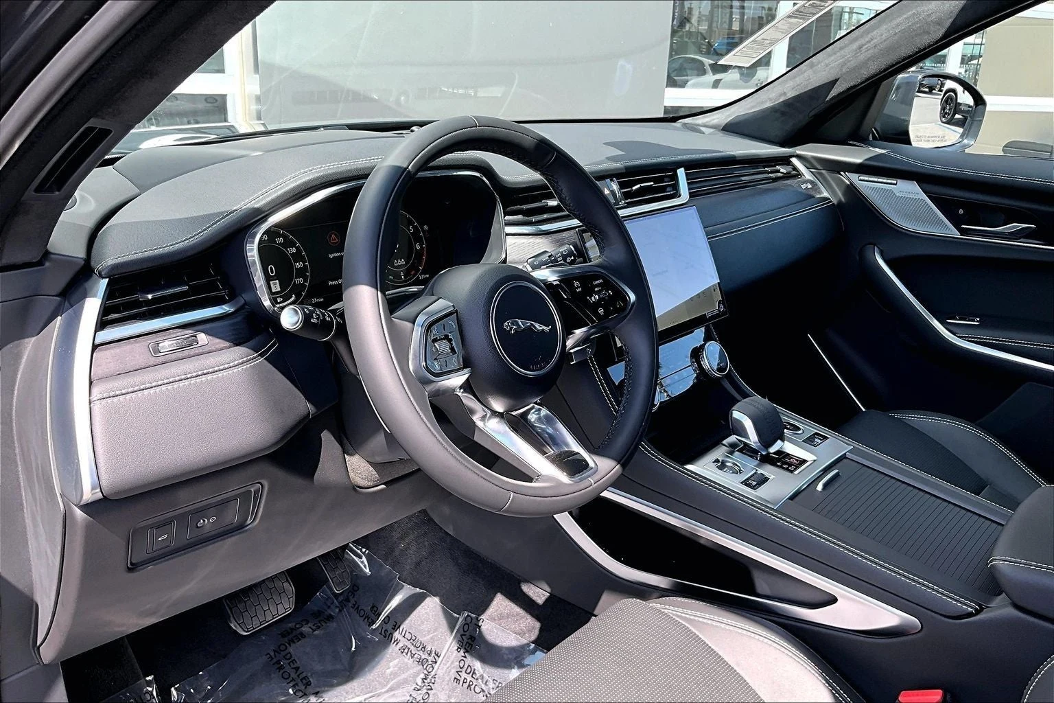 2026 Jaguar F-Pace P250 R-Dynamic S (X761), 6/14