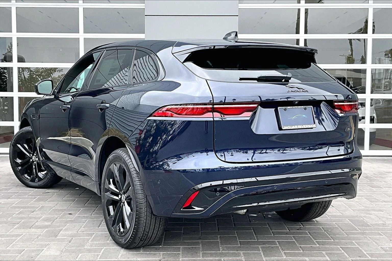 2026 Jaguar F-Pace P250 R-Dynamic S (X761), 3/14
