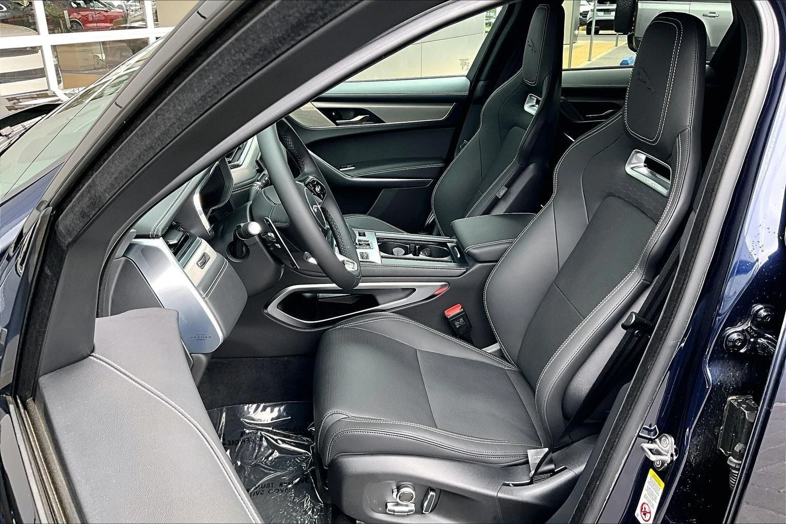 2026 Jaguar F-Pace P250 R-Dynamic S (X761), 9/14