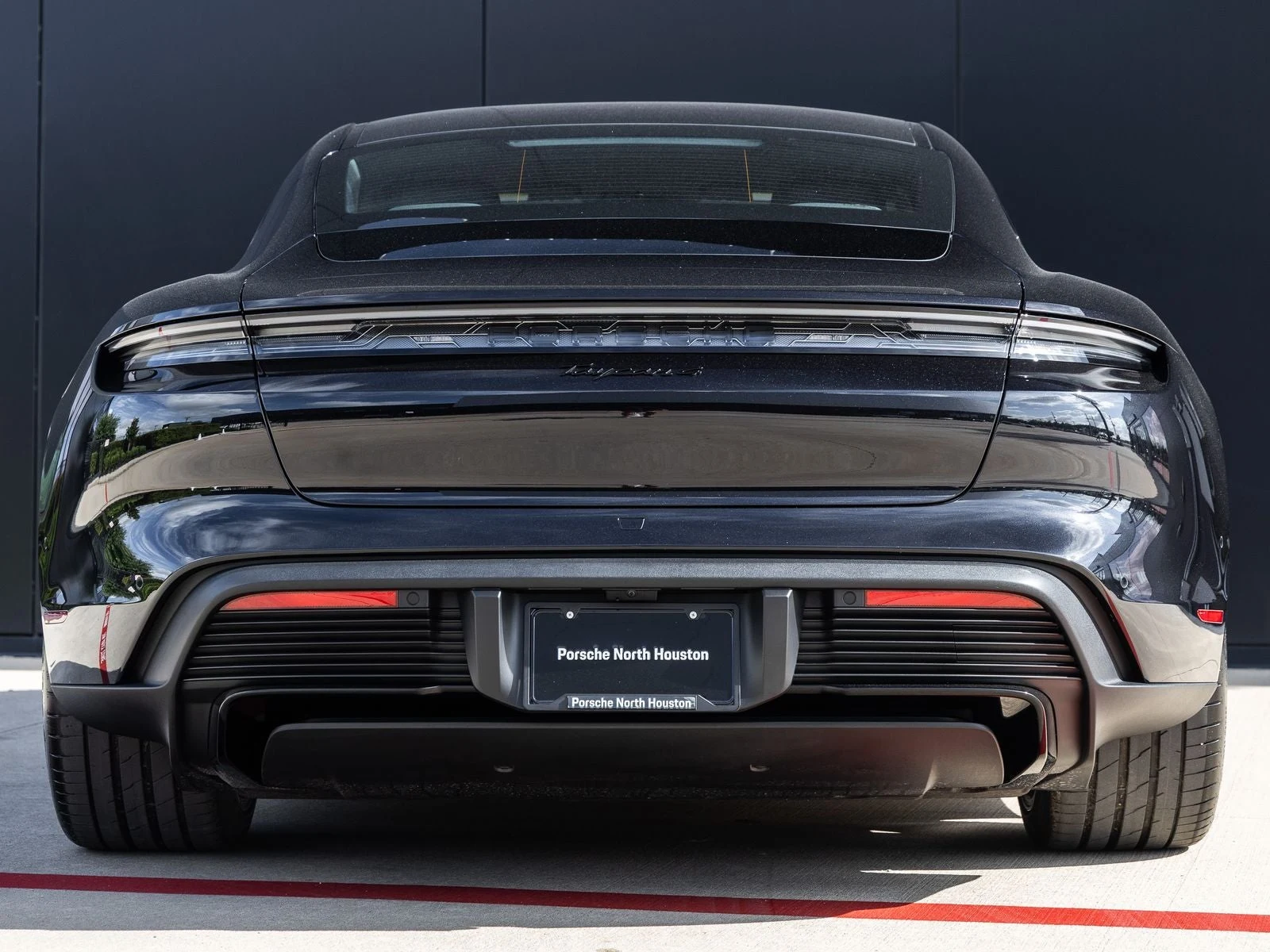 2026 Porsche Taycan 4 Black Edition (2025 Update), 10/20