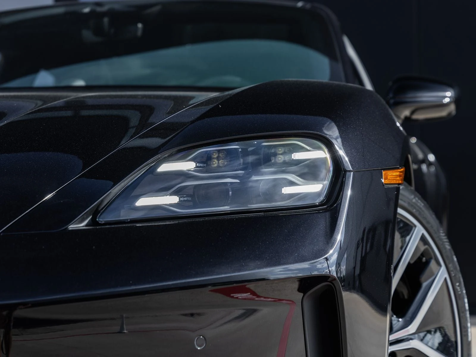 2026 Porsche Taycan 4 Black Edition (2025 Update), 17/20