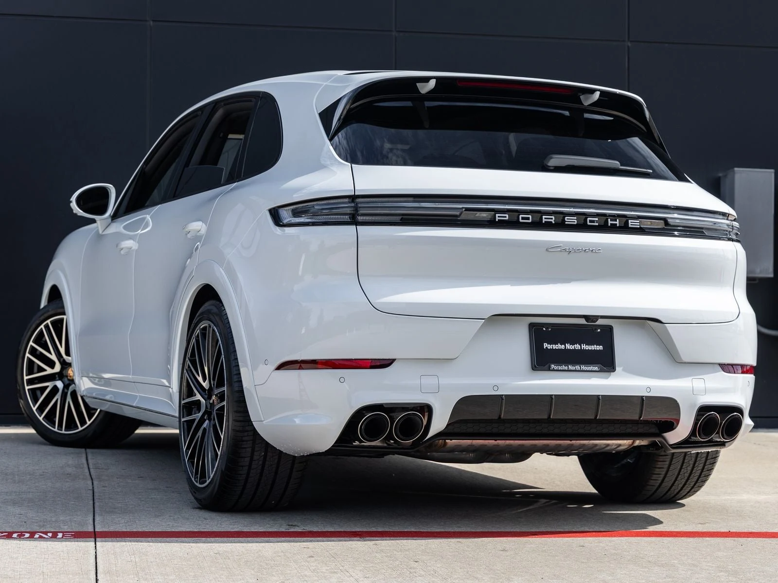 2026 Porsche Cayenne (3rd Generation), 3/20