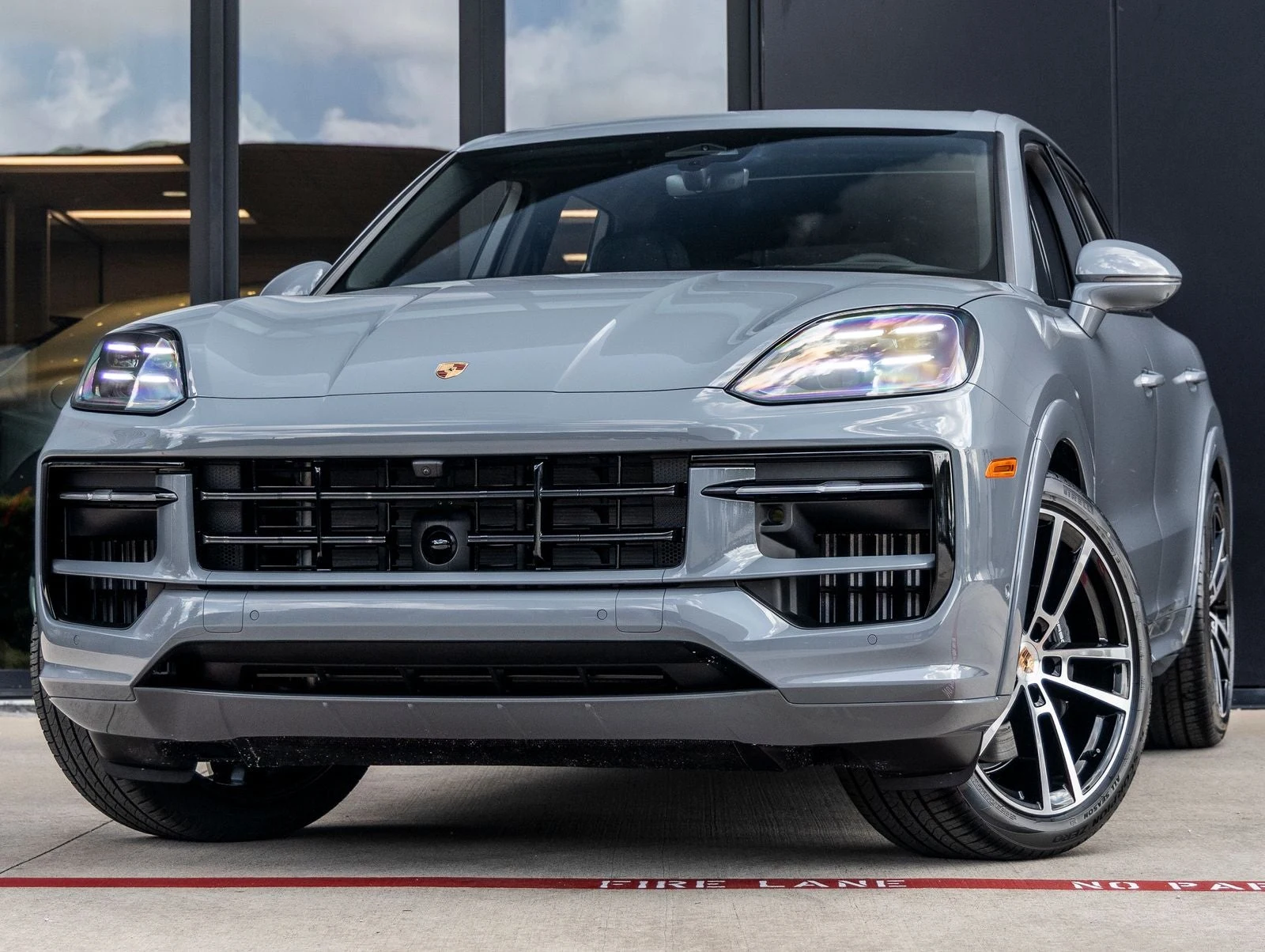 Porsche Cayenne (3rd Generation) · Arctic Grey · Indigo Auto Group