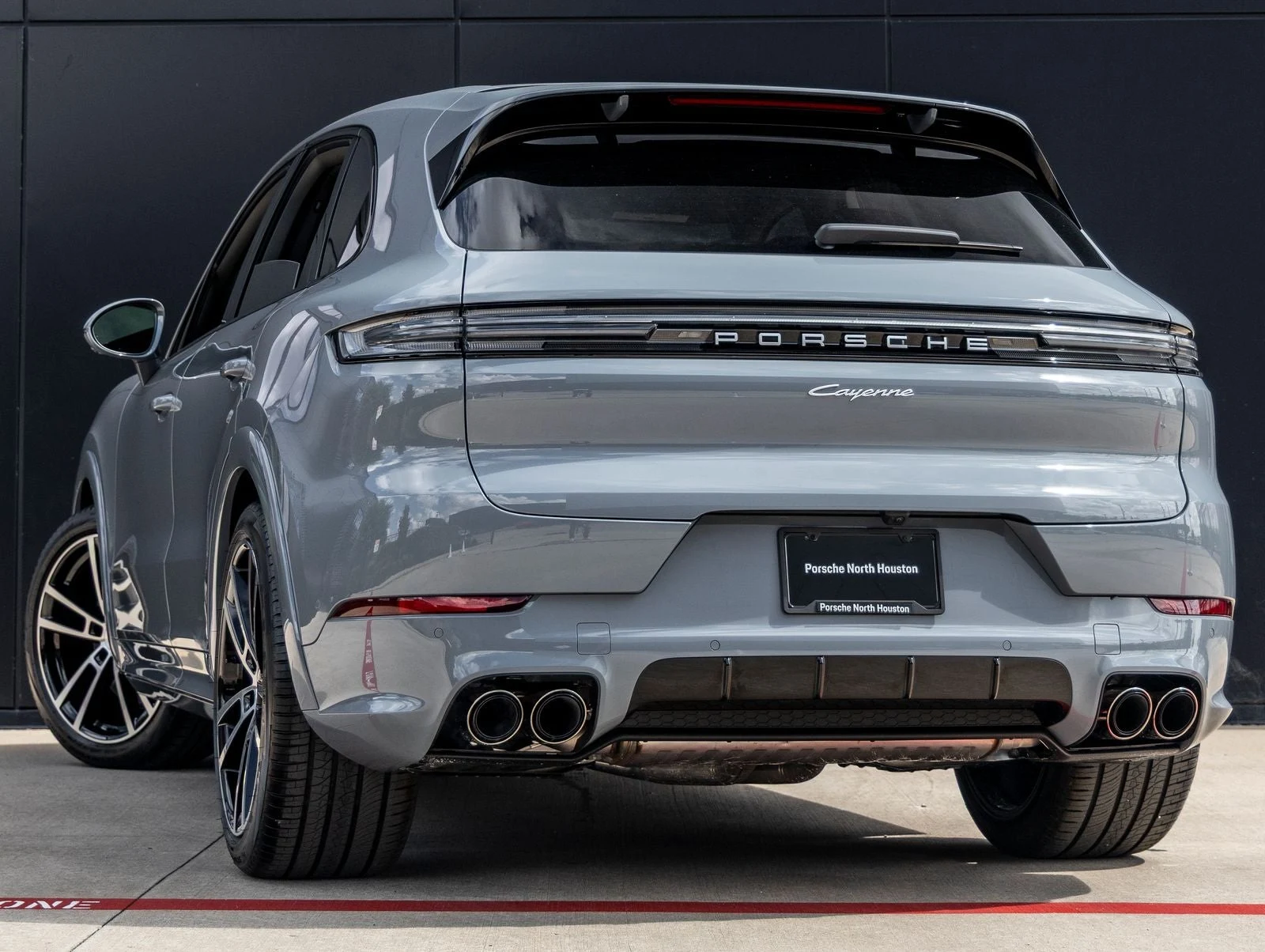 2026 Porsche Cayenne (3rd Generation), 3/20