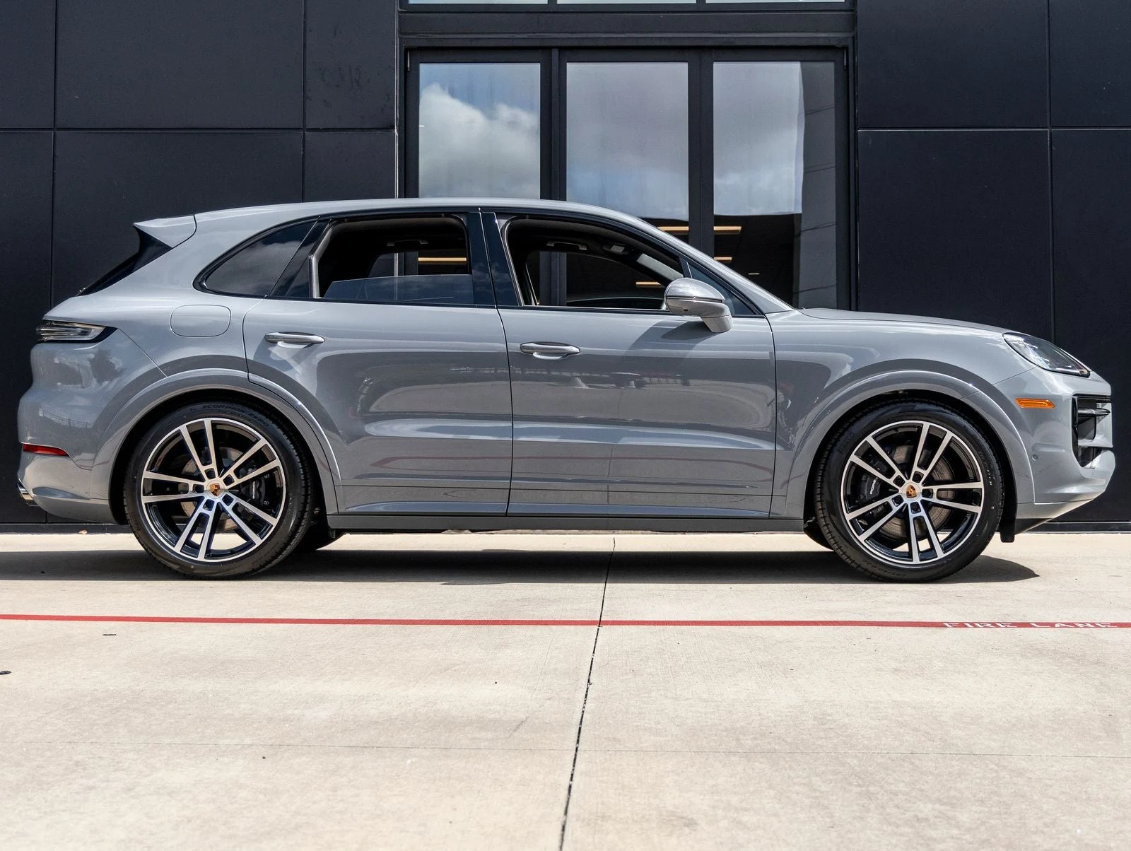 2026 Porsche Cayenne (3rd Generation), 12/20