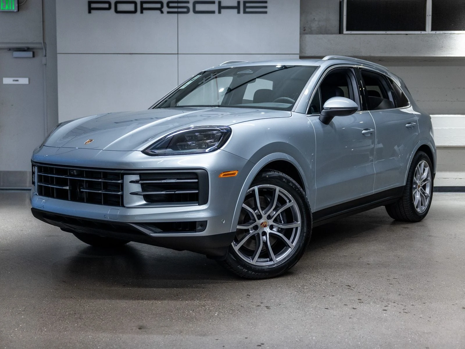 Porsche Cayenne (3rd Generation) · Dolomite Silver Metallic · Indigo Auto Group