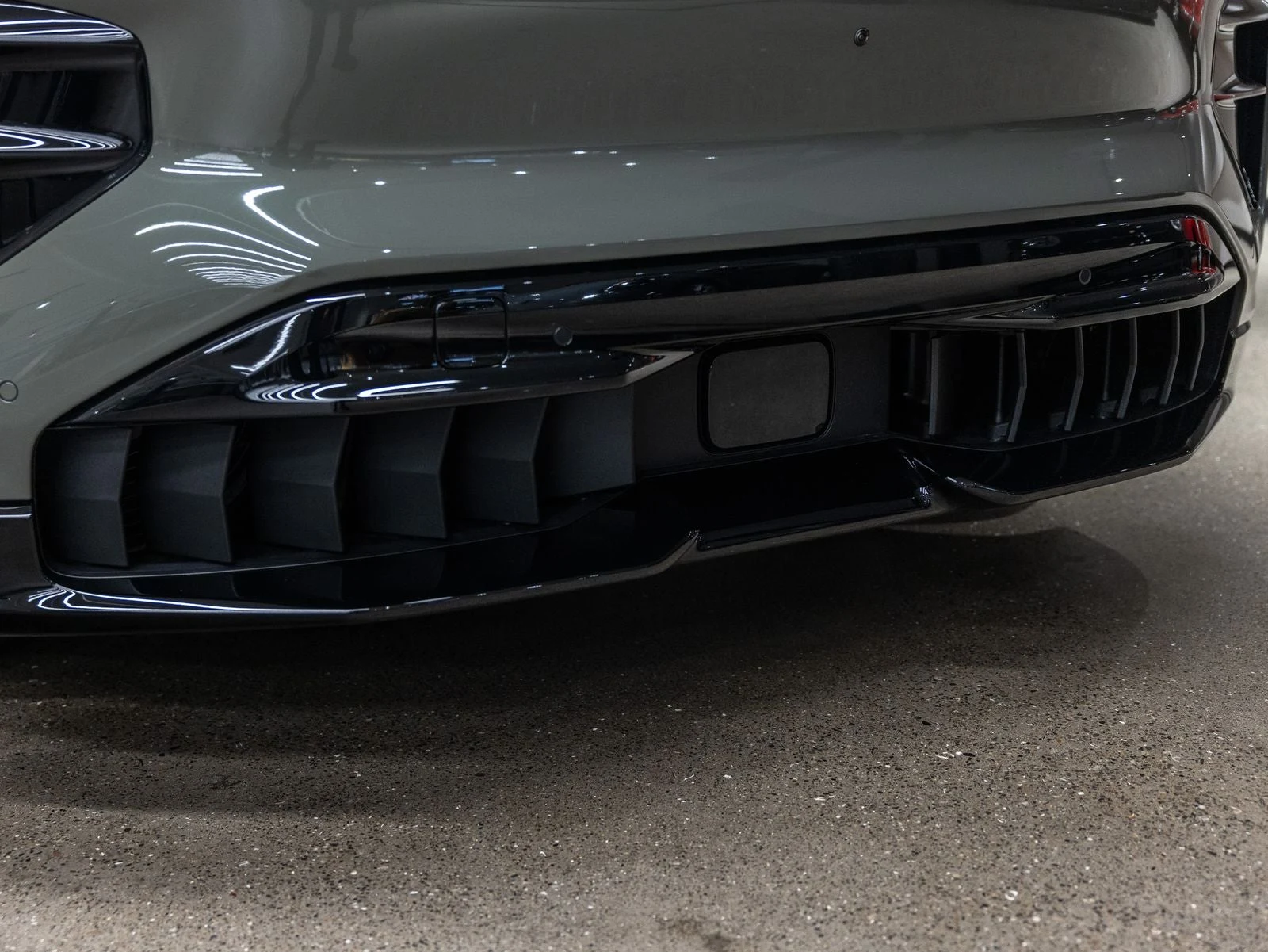 2026 Porsche Cayenne Turbo Electric (E4), 17/20