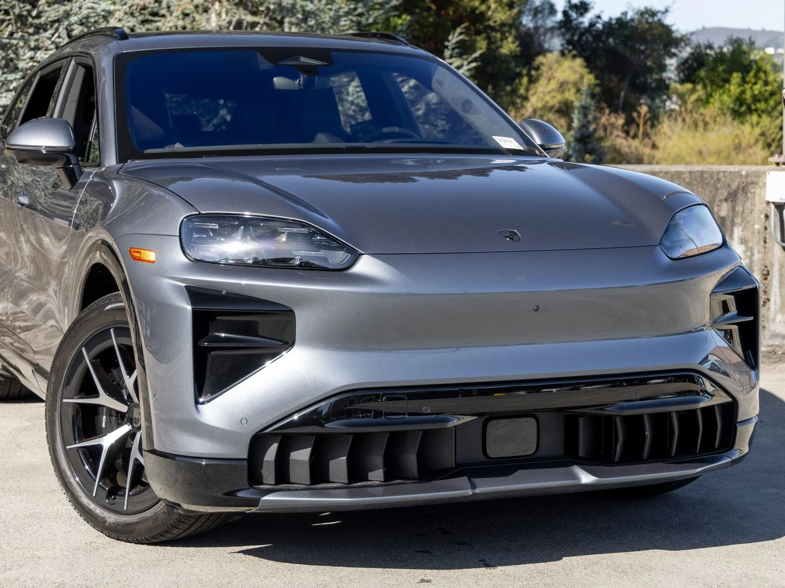 2026 Porsche Cayenne Turbo Electric (E4), 9/20