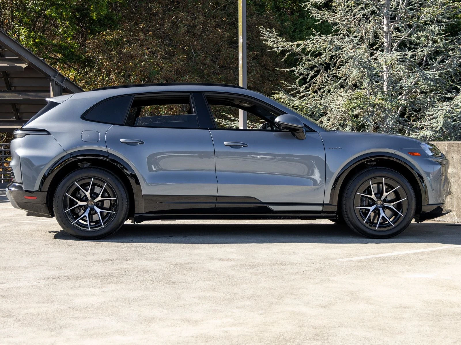2026 Porsche Cayenne Turbo Electric (E4), 12/20
