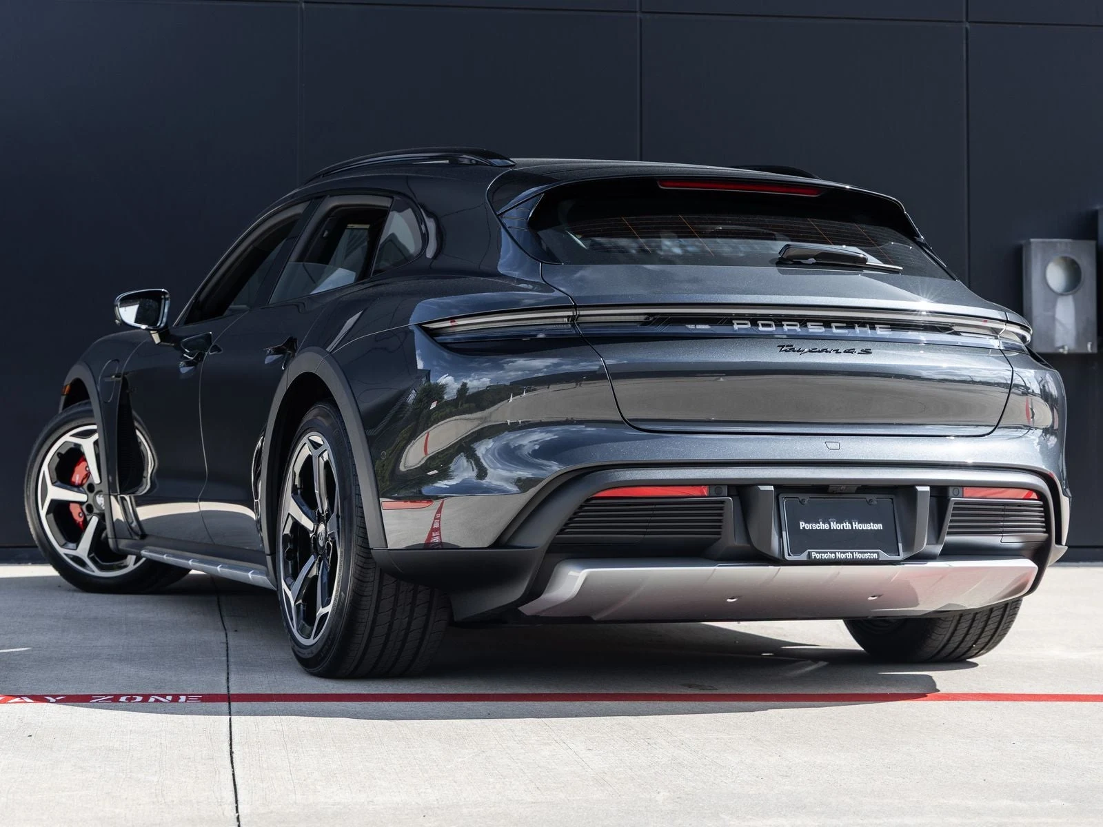 2026 Porsche Taycan 4S Cross Turismo (2025 Update), 3/20