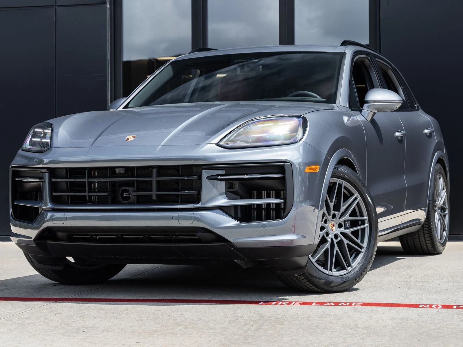Porsche Cayenne (3rd Generation) · Vanadium Grey Metallic · Indigo Auto Group