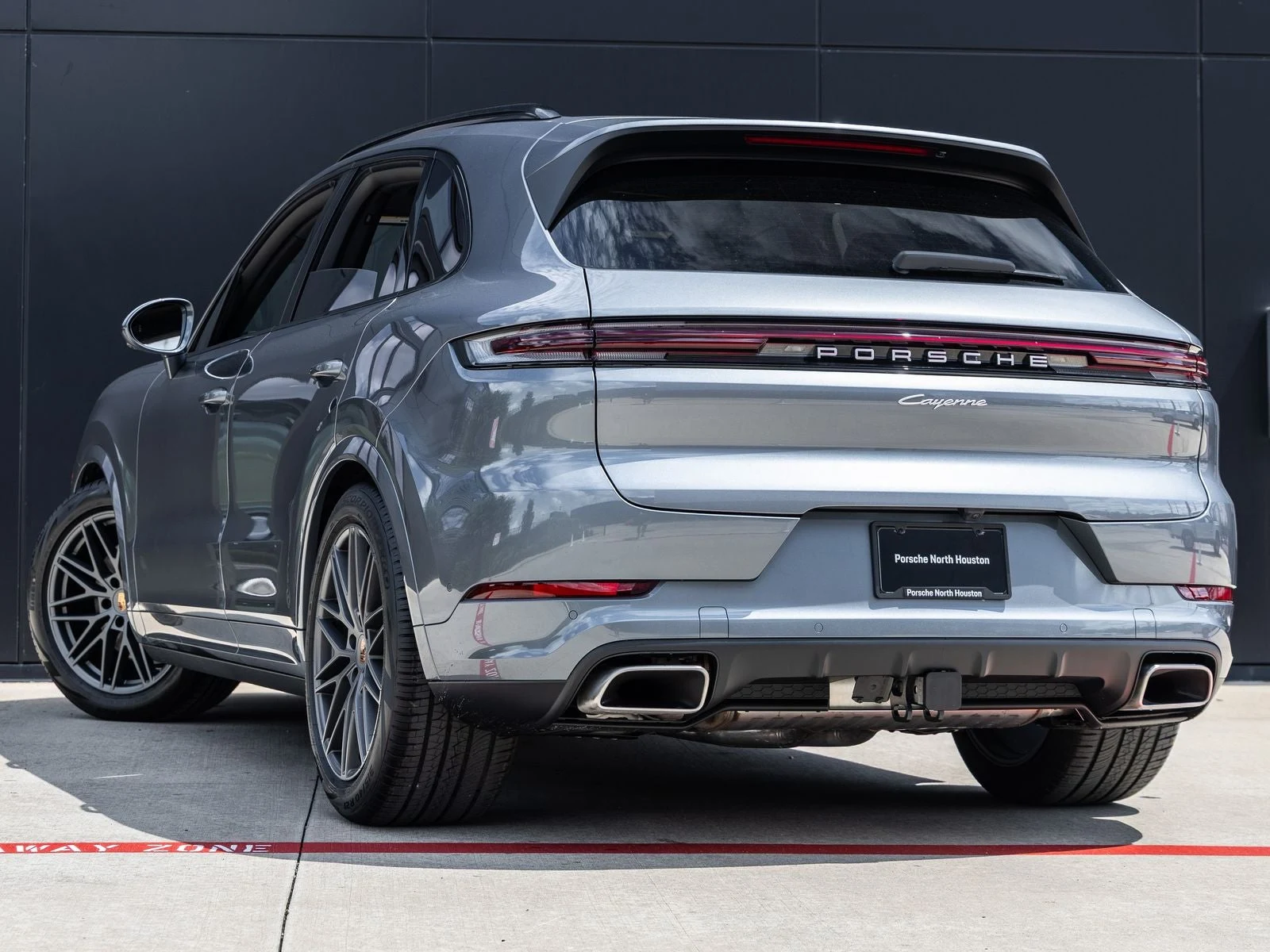 2026 Porsche Cayenne (3rd Generation), 3/20