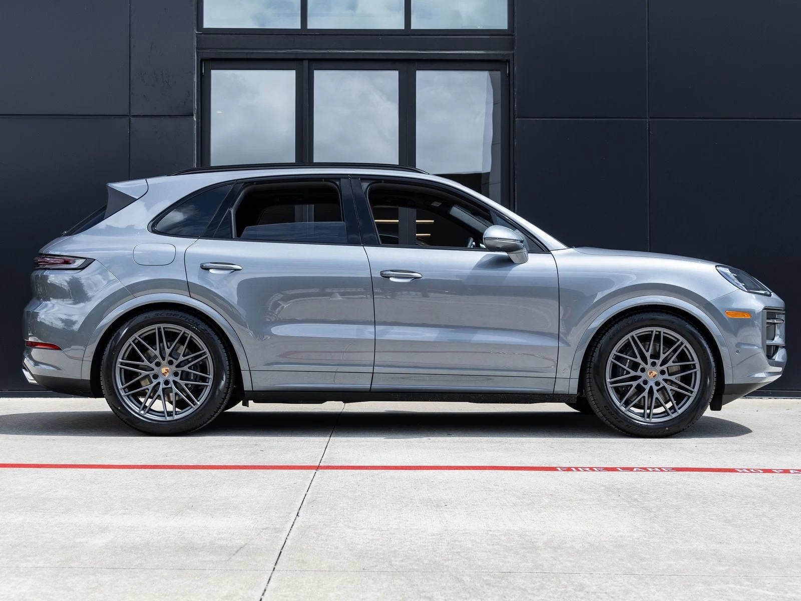 2026 Porsche Cayenne (3rd Generation), 12/20