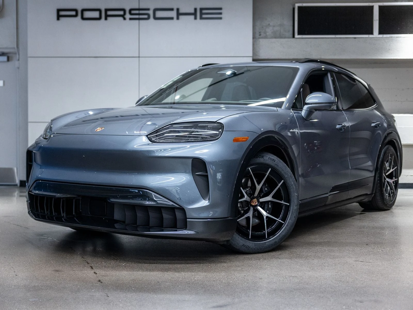 Porsche Cayenne Electric (E4) · Vanadium Grey Metallic · Indigo Auto Group