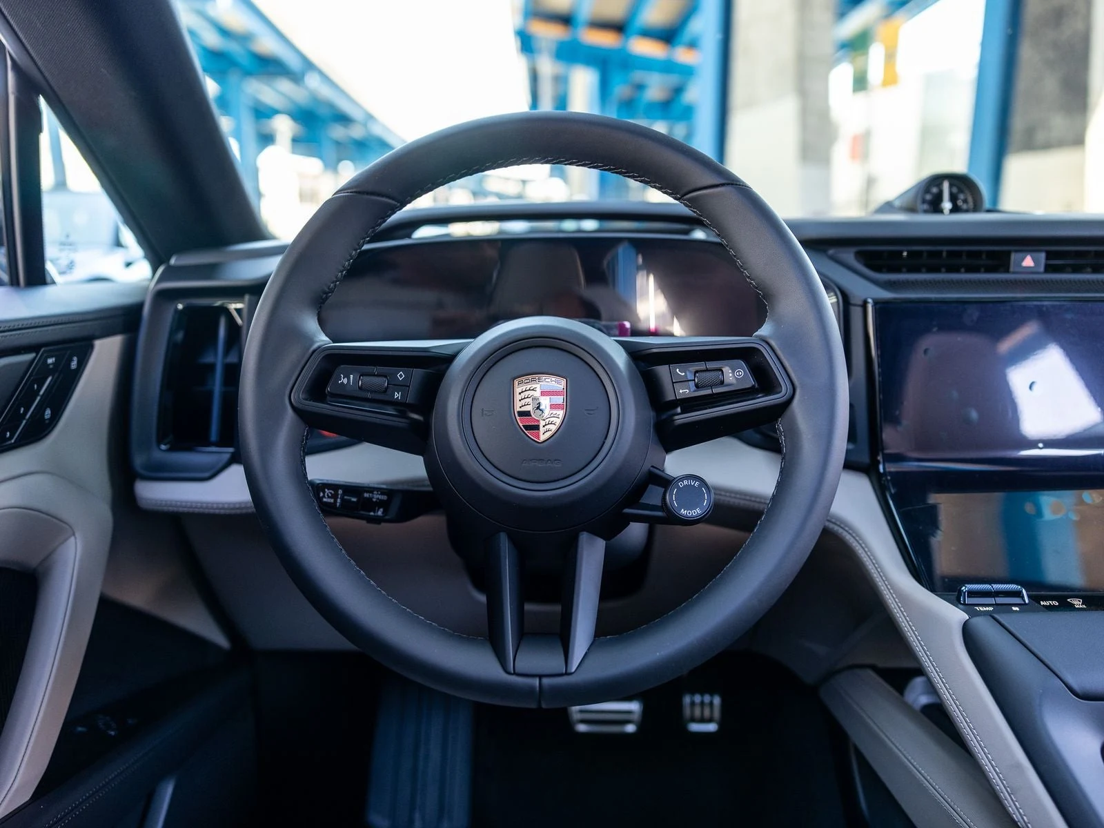 2026 Porsche Cayenne Electric (E4), 6/20