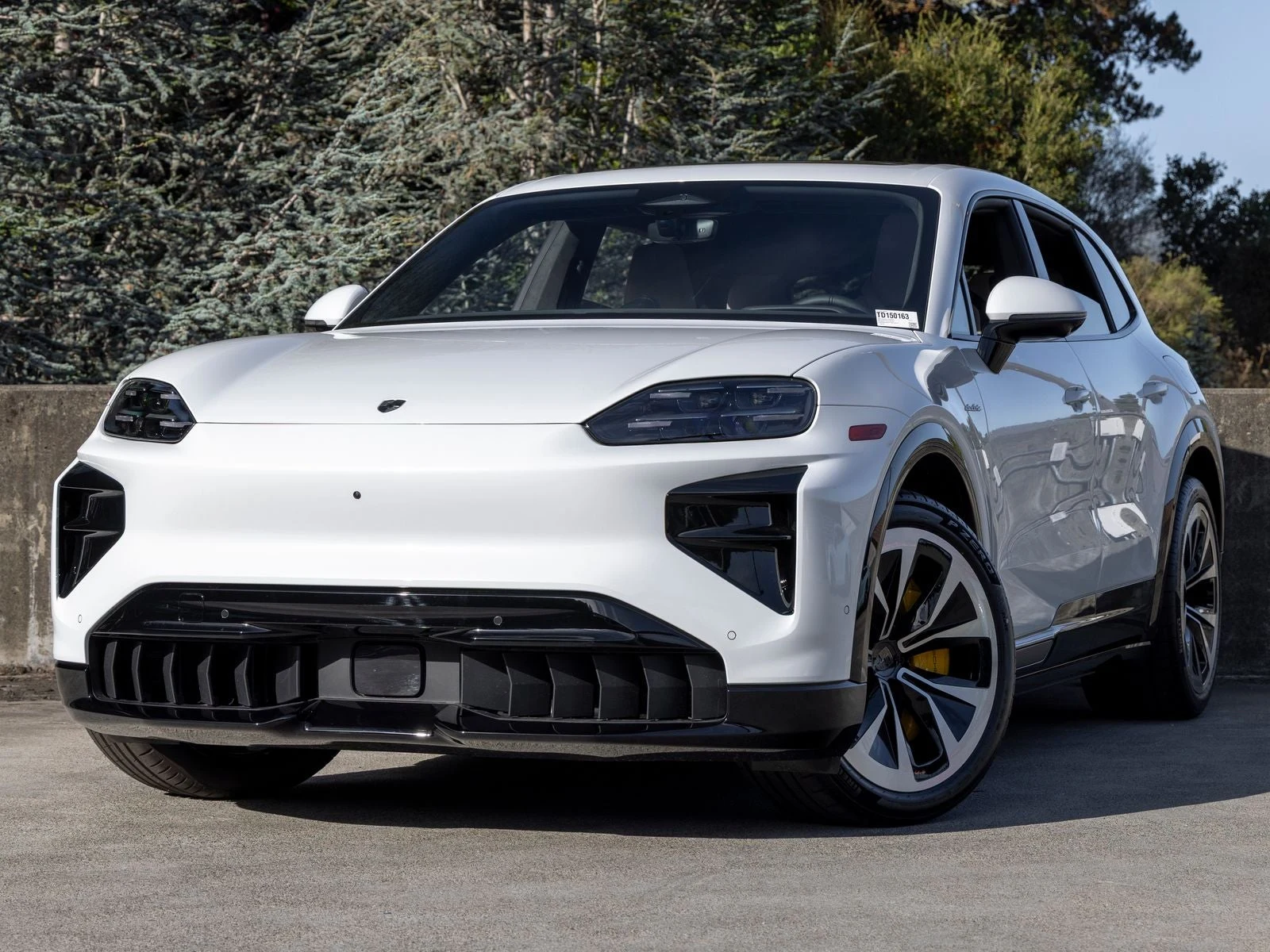 Porsche Cayenne Turbo Electric (E4) · Carrara White Metallic · Indigo Auto Group