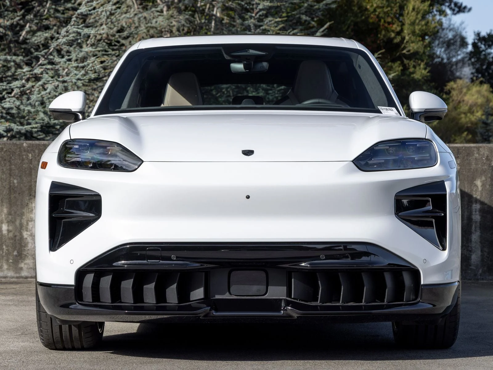 2026 Porsche Cayenne Turbo Electric (E4), 8/20