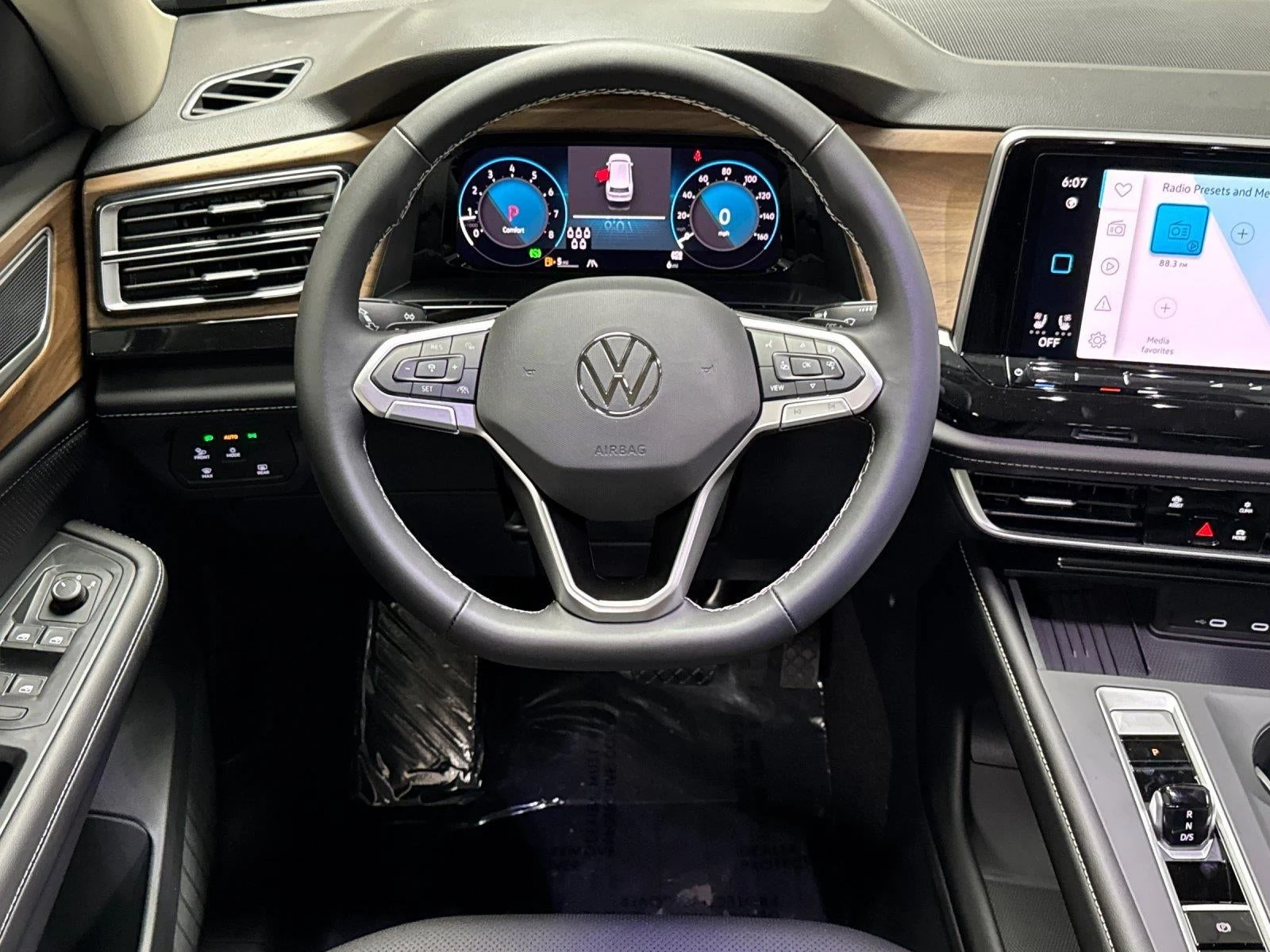 2026 Volkswagen Atlas 2.0T SE (2024 Update), 13/20