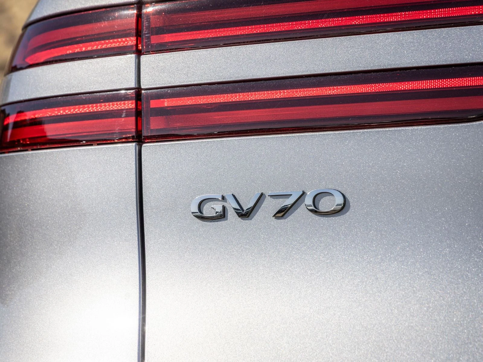 2026 Genesis GV70 2.5T Advanced (2024 Update), 9/20