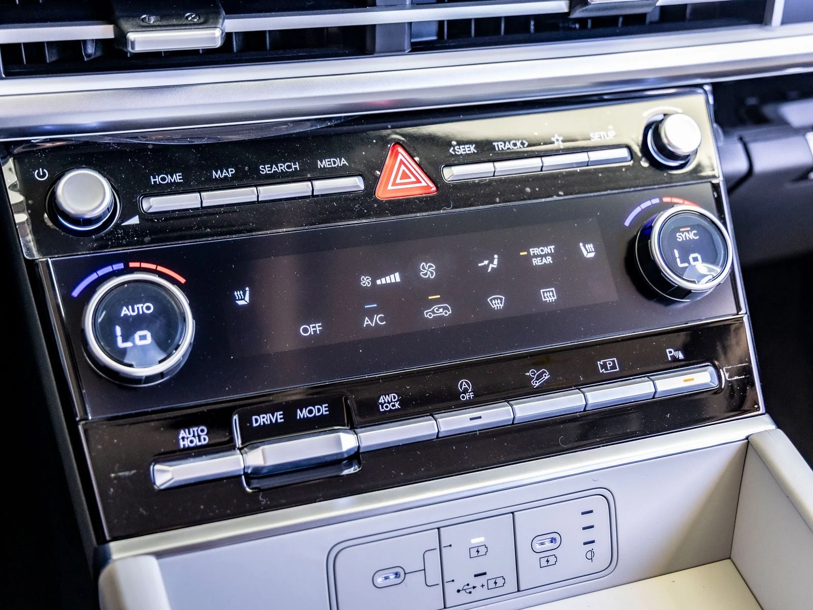 2026 Hyundai Santa Fe SEL (MX5), 19/20